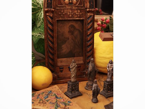 Lotto di oggetti devozionali  - Asta Dimore fiorentine - Associazione Nazionale - Case d'Asta italiane