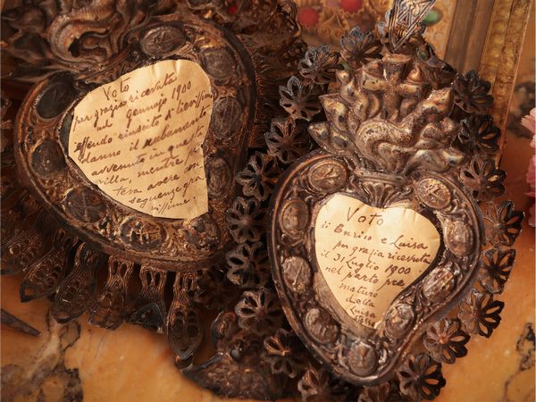 Lotto di oggetti devozionali d'epoca  - Asta Dimore fiorentine - Associazione Nazionale - Case d'Asta italiane