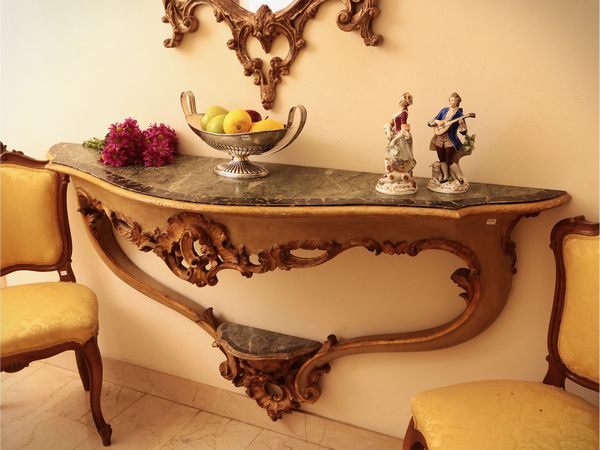 Console pensile in legno intagliato, laccato avorio e dorato  - Asta Dimore fiorentine - Associazione Nazionale - Case d'Asta italiane