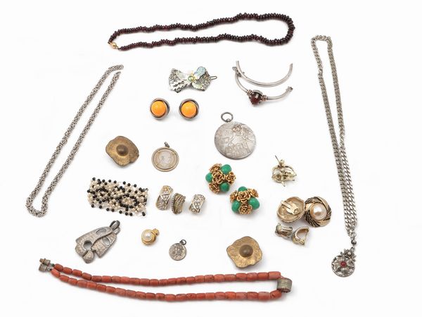 Lotto di accessori, anche in argento  - Asta Dimore fiorentine - Associazione Nazionale - Case d'Asta italiane