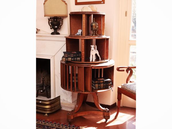 Libreria girevole in ciliegio  - Asta Dimore fiorentine - Associazione Nazionale - Case d'Asta italiane