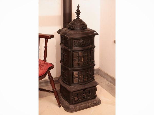 Stufa in ghisa Canada Star 1, Neca  - Asta Dimore fiorentine - Associazione Nazionale - Case d'Asta italiane