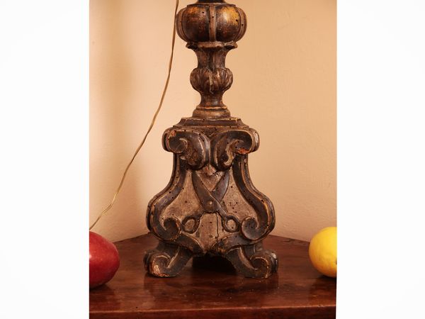 Torciera in legno intagliato e argentato  - Asta Dimore fiorentine - Associazione Nazionale - Case d'Asta italiane