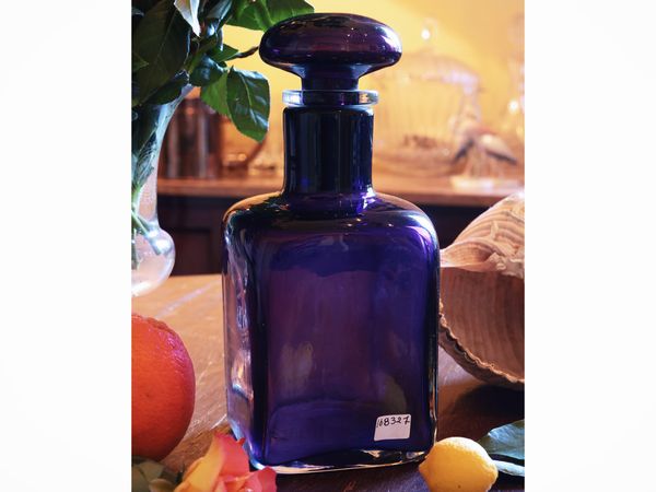 Bottiglia in vetro ametista, Venini  - Asta Dimore fiorentine - Associazione Nazionale - Case d'Asta italiane