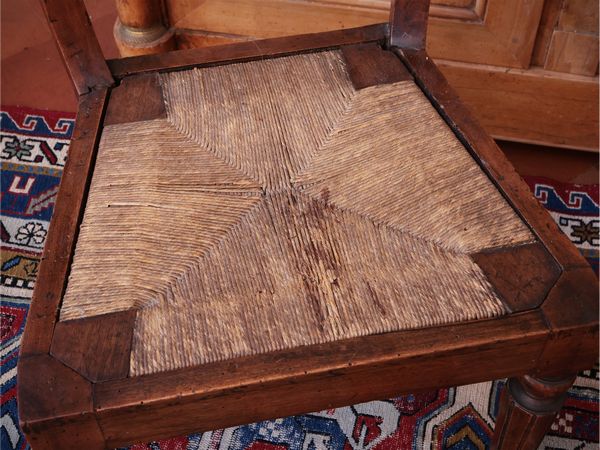 Coppia di sedie in noce  - Asta Dimore fiorentine - Associazione Nazionale - Case d'Asta italiane