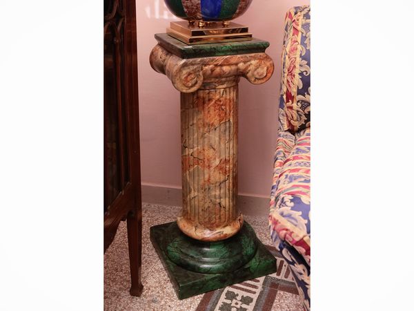 Colonna portavasi in gesso  - Asta Dimore fiorentine - Associazione Nazionale - Case d'Asta italiane