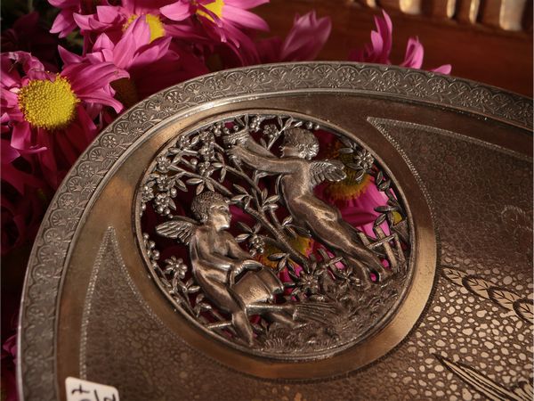 Due cestini centrotavola in metallo argentato  - Asta Dimore fiorentine - Associazione Nazionale - Case d'Asta italiane