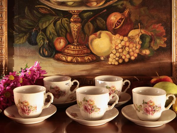 Serie di tazzine da caff� in porcellana, Ginori  - Asta Dimore fiorentine - Associazione Nazionale - Case d'Asta italiane