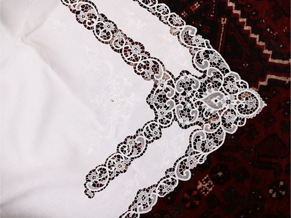 Due lenzuola matrimoniali in lino  - Asta Dimore fiorentine - Associazione Nazionale - Case d'Asta italiane