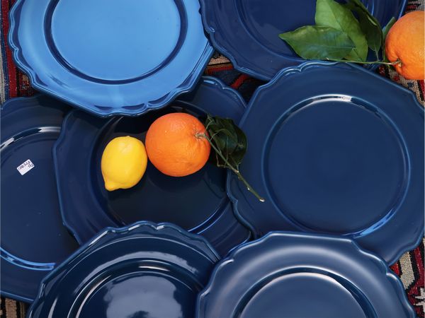 Serie di dodici sottopiatti in ceramica d'Este  - Asta Dimore fiorentine - Associazione Nazionale - Case d'Asta italiane