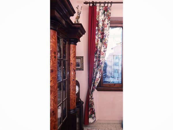 Coppia di tende  - Asta Dimore fiorentine - Associazione Nazionale - Case d'Asta italiane