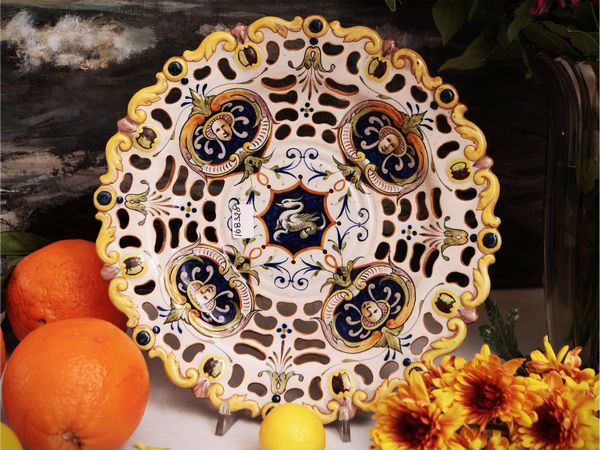 Crespina in terracotta invetriata, Ginori  - Asta Dimore fiorentine - Associazione Nazionale - Case d'Asta italiane