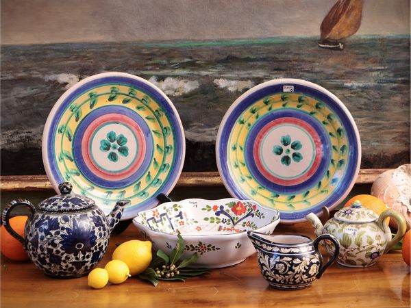 Miscellanea di accessori in ceramica  - Asta Dimore fiorentine - Associazione Nazionale - Case d'Asta italiane