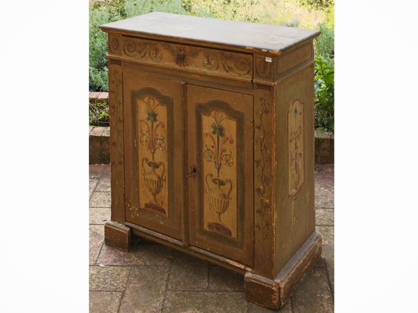 Stipo in legno laccato nei toni del verde  - Asta Dimore fiorentine - Associazione Nazionale - Case d'Asta italiane