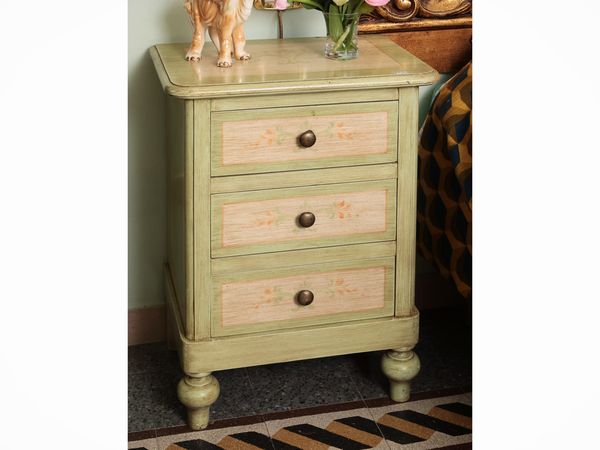 Coppia di comodini in legno laccato verde acqua  - Asta Dimore fiorentine - Associazione Nazionale - Case d'Asta italiane