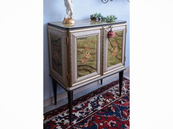 Mobile bar decorato ad imitazione dell'onice  - Asta Dimore fiorentine - Associazione Nazionale - Case d'Asta italiane