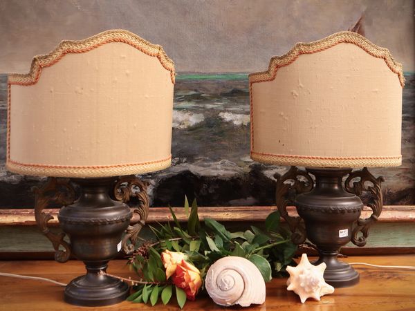 Coppia di portapalmette in legno rivestite metallo patinato  - Asta Dimore fiorentine - Associazione Nazionale - Case d'Asta italiane