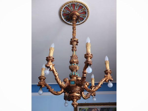 Lampadario in legno intagliato e dorato  - Asta Dimore fiorentine - Associazione Nazionale - Case d'Asta italiane