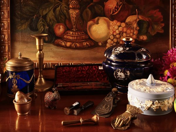 Curiosit� da scrivania d'epoca  - Asta Dimore fiorentine - Associazione Nazionale - Case d'Asta italiane