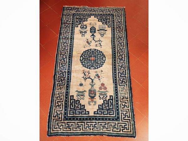 Due tappeti  - Asta Dimore fiorentine - Associazione Nazionale - Case d'Asta italiane