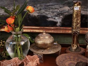 Lotto di curiosit� di gusto orientale  - Asta Dimore fiorentine - Associazione Nazionale - Case d'Asta italiane