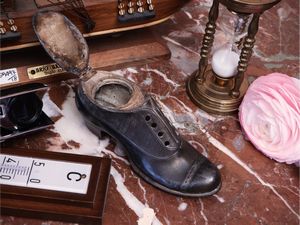 Miscellanea di curiosit� d'epoca  - Asta Dimore fiorentine - Associazione Nazionale - Case d'Asta italiane