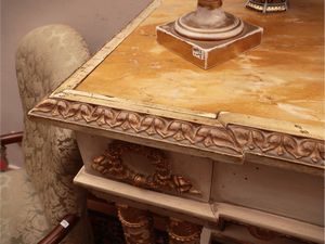 Console in legno intagliato  - Asta Dimore fiorentine - Associazione Nazionale - Case d'Asta italiane