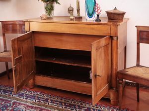 Credenza in ciliegio  - Asta Dimore fiorentine - Associazione Nazionale - Case d'Asta italiane