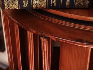 Libreria girevole in ciliegio  - Asta Dimore fiorentine - Associazione Nazionale - Case d'Asta italiane