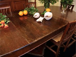 Tavolo da pranzo allungabile in noce  - Asta Dimore fiorentine - Associazione Nazionale - Case d'Asta italiane