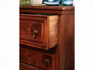 Coppia di comodini in noce  - Asta Dimore fiorentine - Associazione Nazionale - Case d'Asta italiane