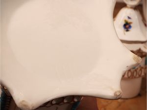 Veilleuse in porcellana  - Asta Dimore fiorentine - Associazione Nazionale - Case d'Asta italiane