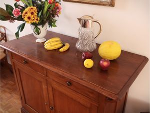 Credenza in abete di gusto Art Nouveau  - Asta Dimore fiorentine - Associazione Nazionale - Case d'Asta italiane