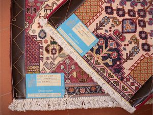 Due piccoli tappeti Bukara di vecchia manifattura  - Asta Dimore fiorentine - Associazione Nazionale - Case d'Asta italiane