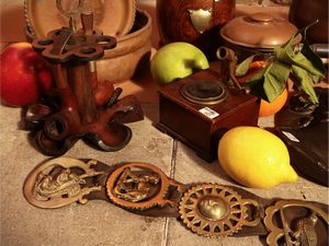 Lotto di curiosit  - Asta Dimore fiorentine - Associazione Nazionale - Case d'Asta italiane