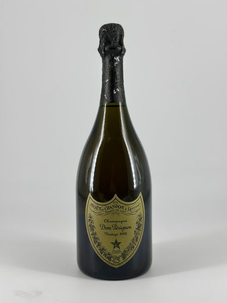 Moët & Chandon, Dom Pérignon  - Asta Wine & Spirits - Associazione Nazionale - Case d'Asta italiane