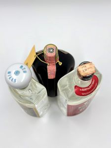 Red Hills Dry Gin - Vecchia Romagna  - Asta Wine & Spirits - Associazione Nazionale - Case d'Asta italiane