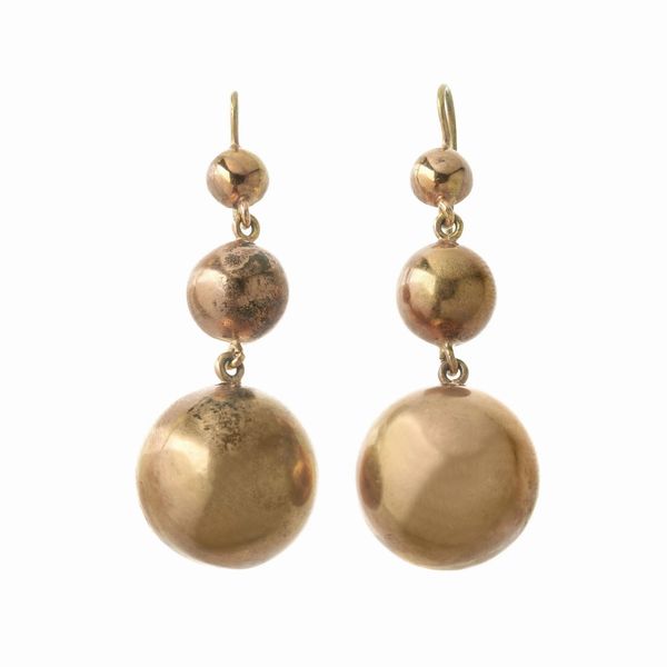 PAIO DI ORECCHINI A SFERE PENDENTI  - Asta Gioielli  - Associazione Nazionale - Case d'Asta italiane