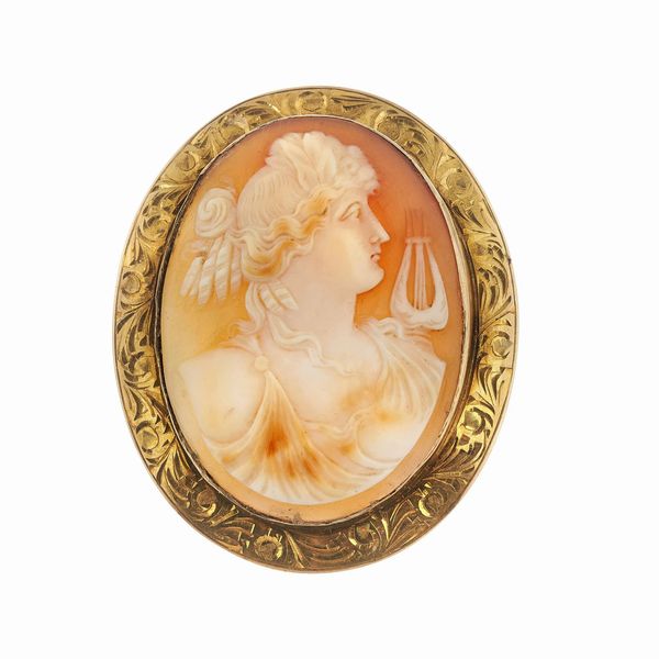SPILLA CON CAMMEO  - Asta Gioielli  - Associazione Nazionale - Case d'Asta italiane