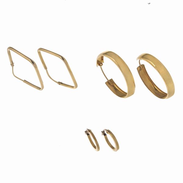 TRE PAIA DI ORECCHINI A CERCHIO  - Asta Gioielli  - Associazione Nazionale - Case d'Asta italiane