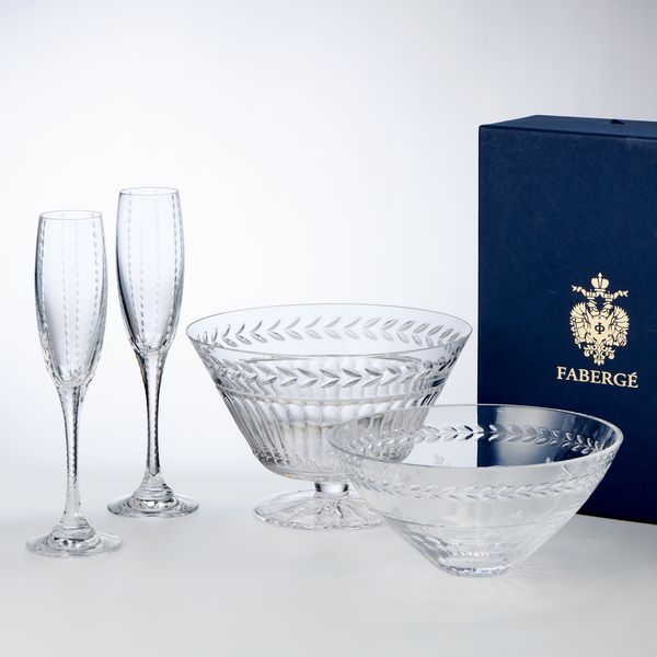 Faberg due flte, una ciotola e una alzata in cristallo molato  - Asta L'Arte della Tavola - Associazione Nazionale - Case d'Asta italiane