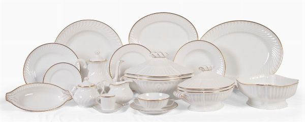 Vista Alegre servizio da tavola in porcellana avorio  - Asta L'Arte della Tavola - Associazione Nazionale - Case d'Asta italiane
