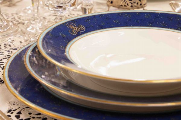 Richard Ginori servizio da tavola in porcellana  - Asta L'Arte della Tavola - Associazione Nazionale - Case d'Asta italiane