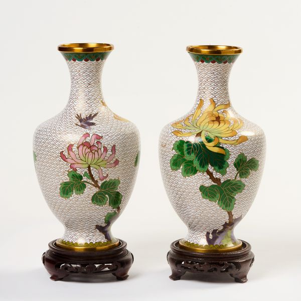 Coppia di vasi cloisonn  - Asta L'Arte della Tavola - Associazione Nazionale - Case d'Asta italiane