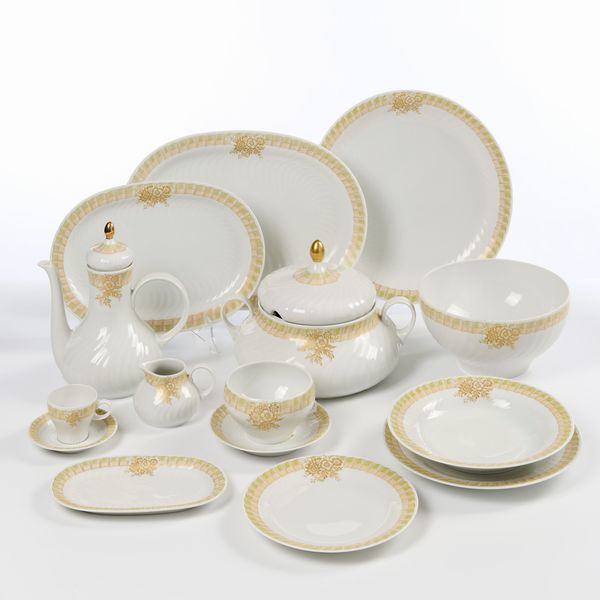 Hutschenreuther servizio da tavola in porcellana  - Asta L'Arte della Tavola - Associazione Nazionale - Case d'Asta italiane