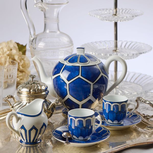 Herms Bleus D'Ailleurs servizio da caff in porcellana bianca e blu  - Asta L'Arte della Tavola - Associazione Nazionale - Case d'Asta italiane