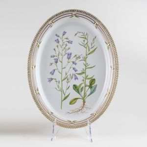 Royal Copenhagen Flora Danica prestigioso servizio da tavola in porcellana policroma e dorata  - Asta L'Arte della Tavola - Associazione Nazionale - Case d'Asta italiane