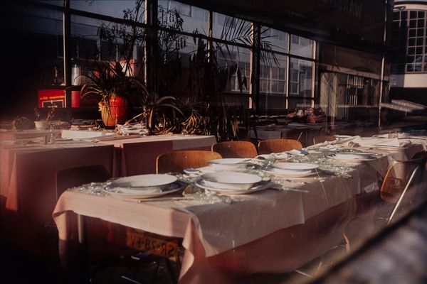 Gabriel Orozco : Restaurante en Rotterdam  - Asta Fotografia - Associazione Nazionale - Case d'Asta italiane