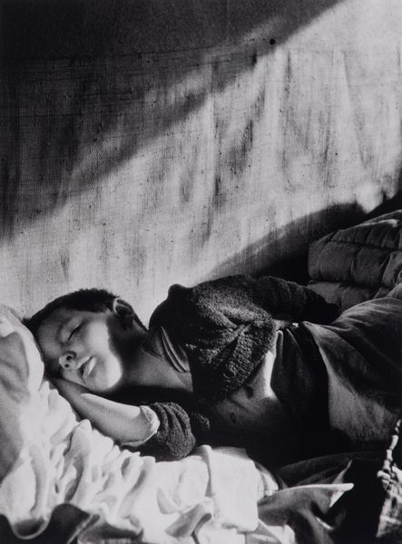 Willy Ronis : Les habits noirs de Willy Ronis  - Asta Fotografia - Associazione Nazionale - Case d'Asta italiane