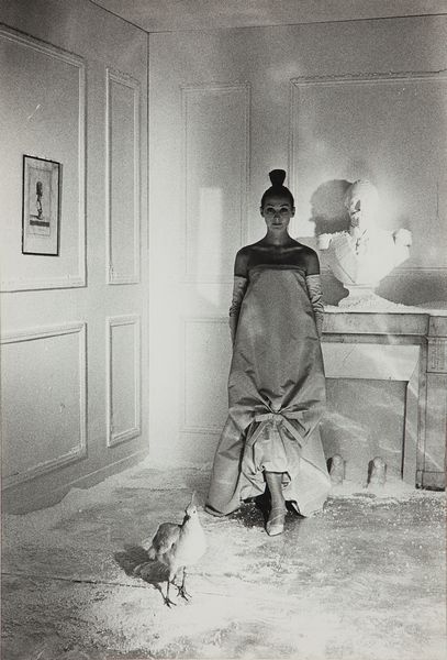 Jeanloup Sieff : Senza titolo (Parigi, Jardin des Modes)  - Asta Fotografia - Associazione Nazionale - Case d'Asta italiane